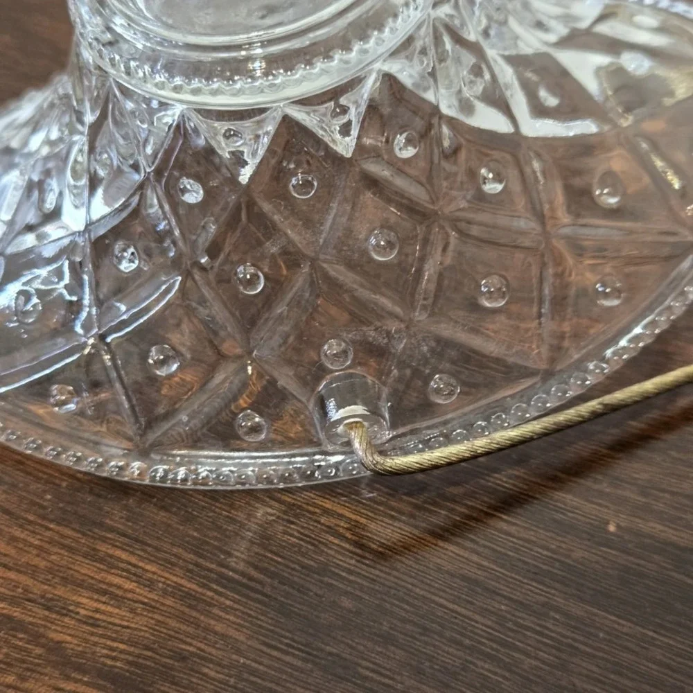 Avon Vintage Crystal Glass Basket Embossed Trinket Votive Home Decor‎